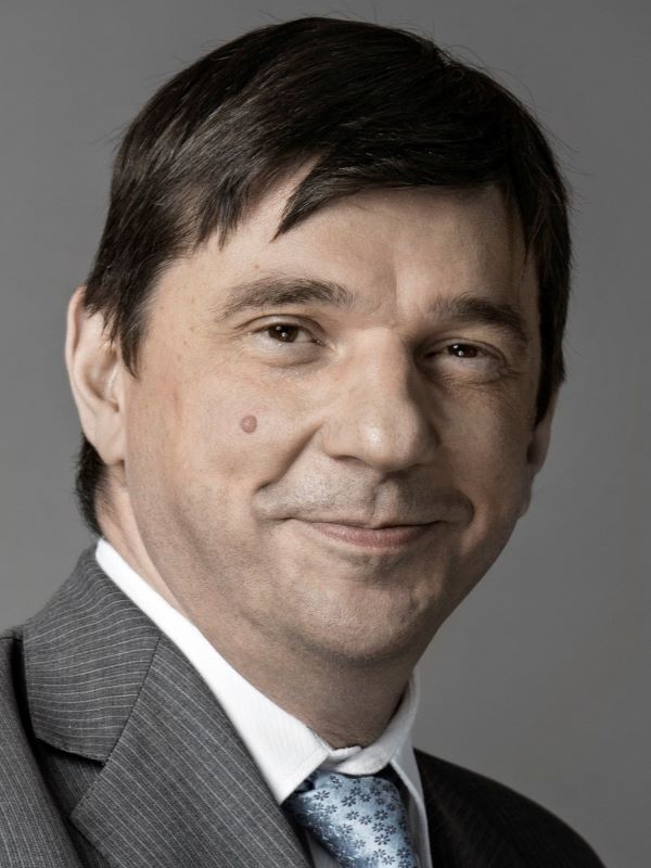 CICHOWLAS André